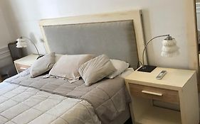 Spacious 2BR Historic Apartment Executive Ready Fast WiFi